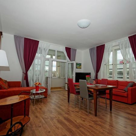 Spacious Prague View Apartment Dış mekan fotoğraf
