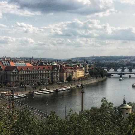 Spacious Prague View Apartment Dış mekan fotoğraf
