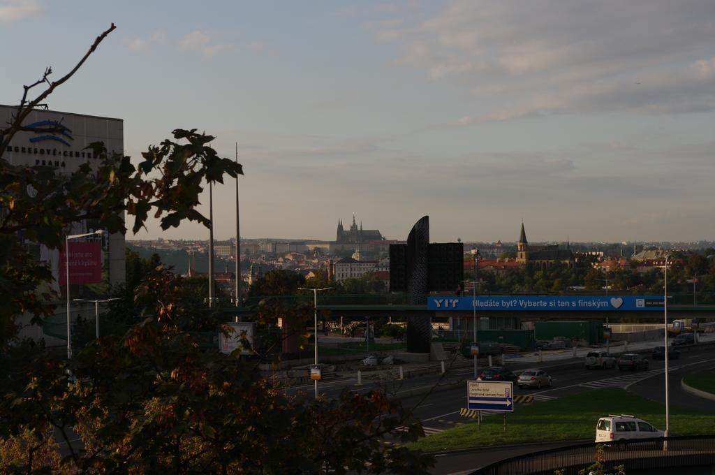Spacious Prague View Apartment Dış mekan fotoğraf