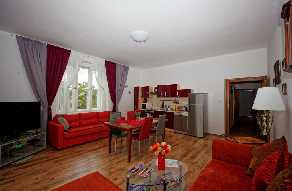 Spacious Prague View Apartment Dış mekan fotoğraf