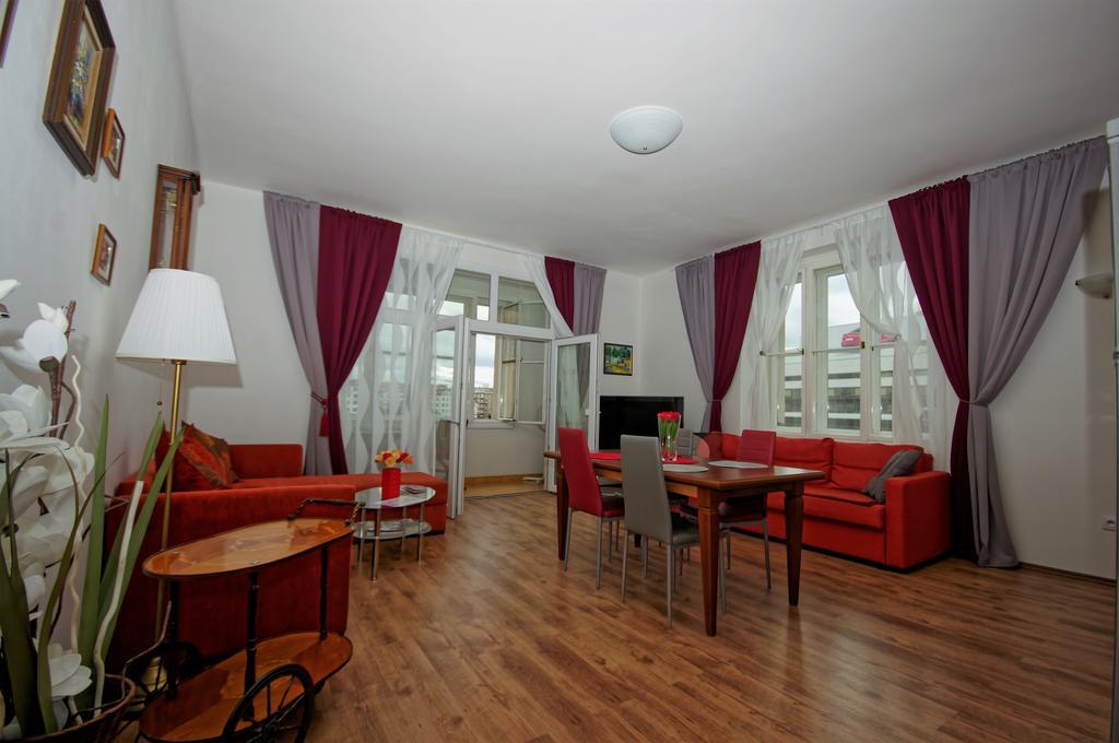 Spacious Prague View Apartment Dış mekan fotoğraf